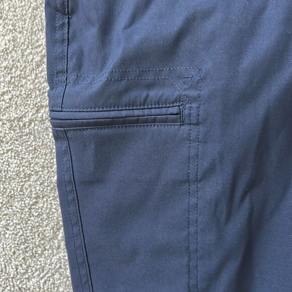 Eddie Bauer Men's Rainier Tech Pant,Navy, Size 30/29,NWT - Picture 4 of 6